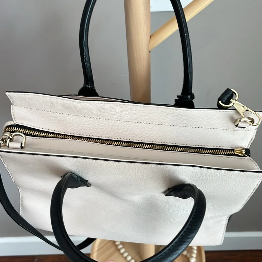 Kate Spade Black and White Satchel - Picture 3 of 16